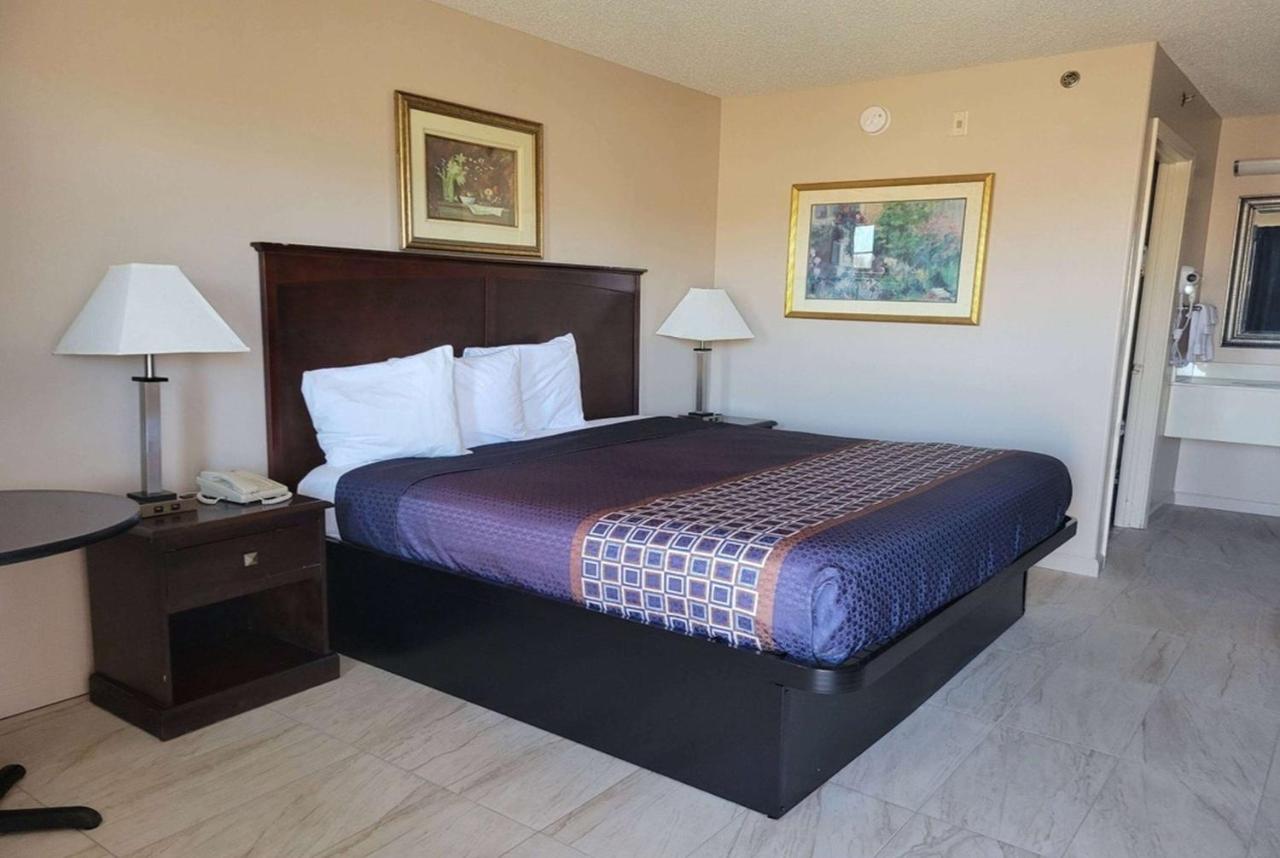 Carom Inn Denham Springs-Batonrouge Exteriör bild