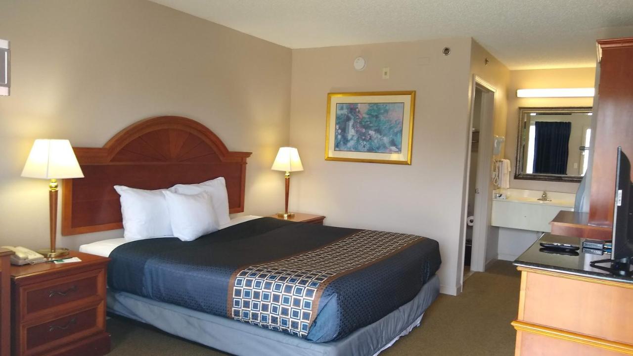 Carom Inn Denham Springs-Batonrouge Exteriör bild